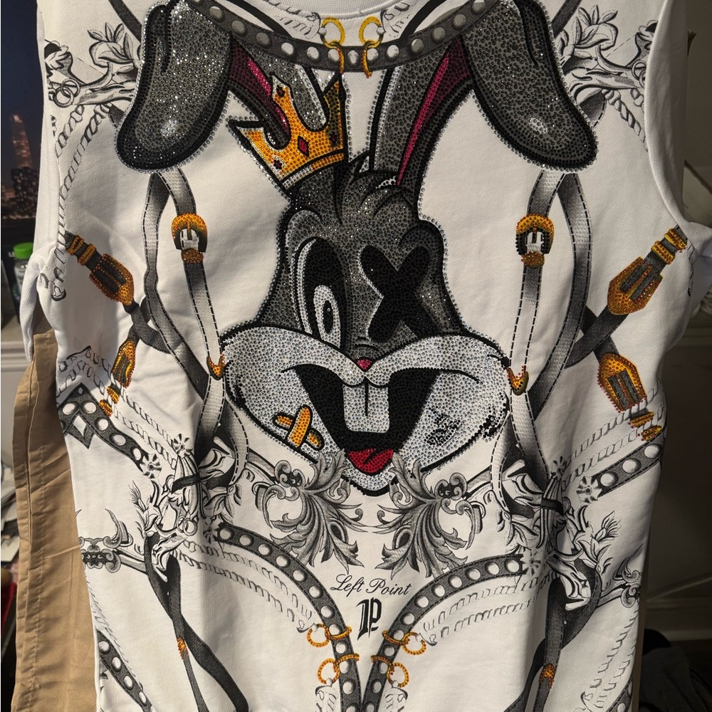 LEFT POINT RHINESTONE PULL-OVER